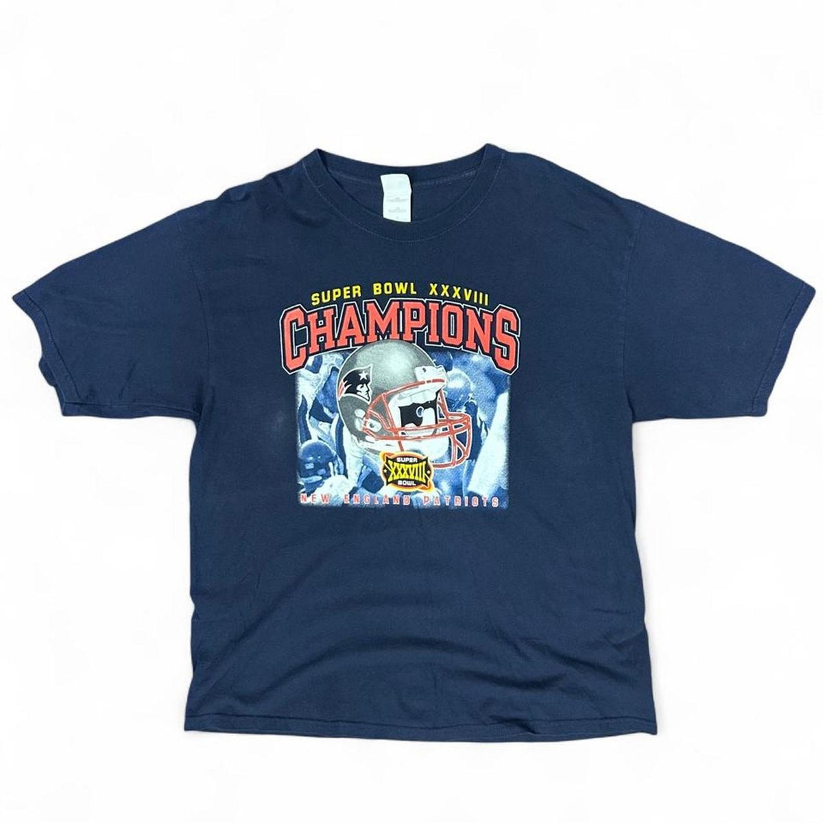 Vintage New England Patriots Super Bowl XXXVIII Champions Tee