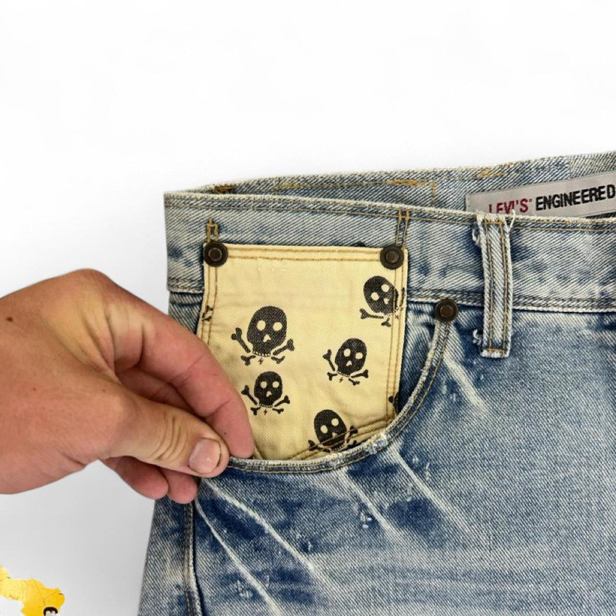 Rare Vintage Grail 1999 Levi’s Engineered Twisted Skull Denim Shorts