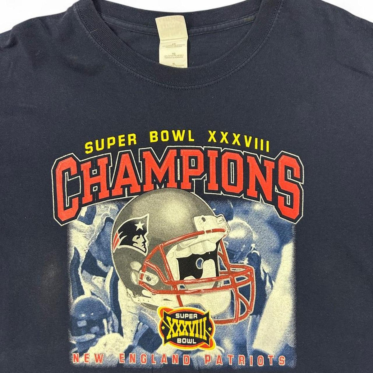 Vintage New England Patriots Super Bowl XXXVIII Champions Tee